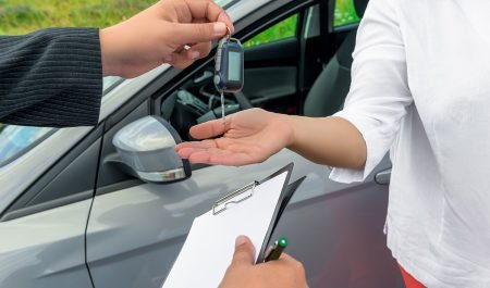 Consejos clave para alquilar un coche en el extranjero